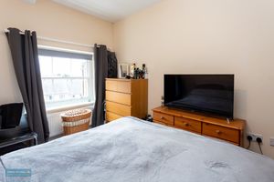 Bedroom- click for photo gallery